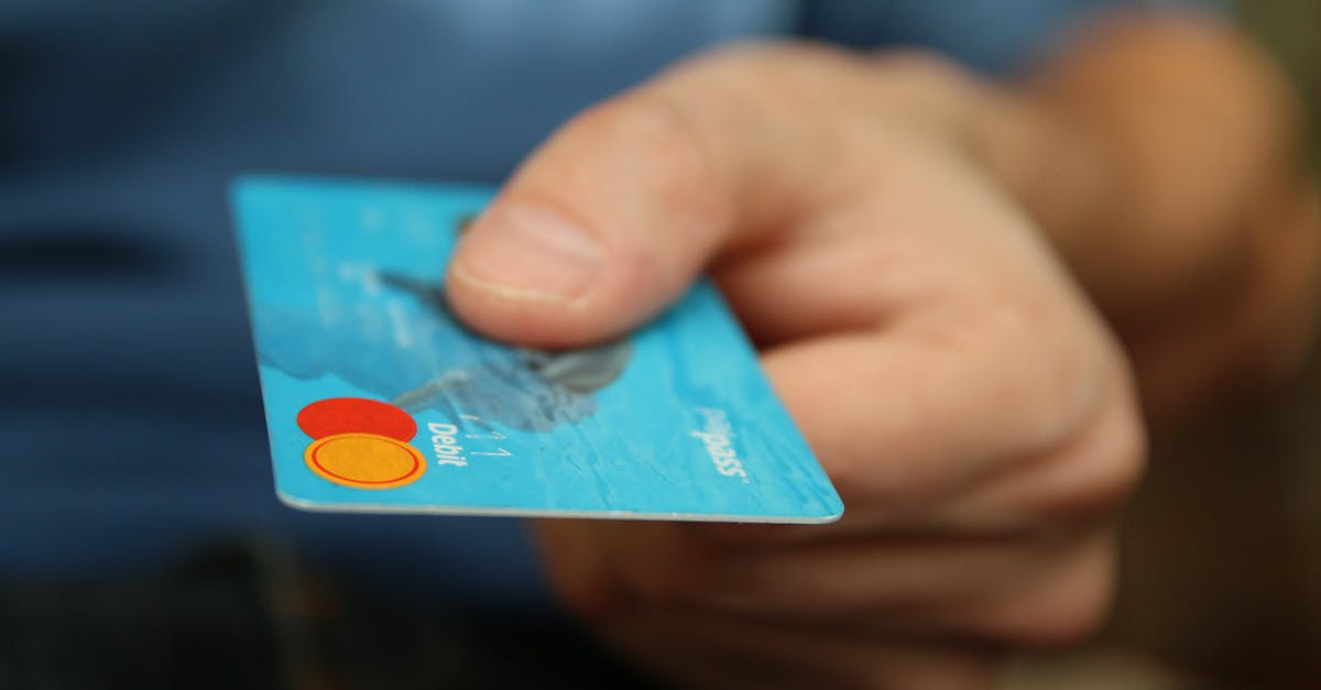 What are the 4 types of e-commerce?
